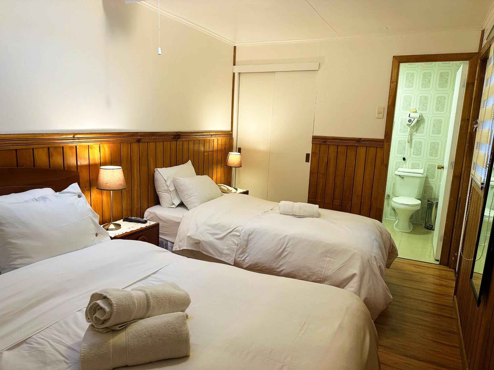 Hostal Cordillera Пунта-Аренас Екстер'єр фото
