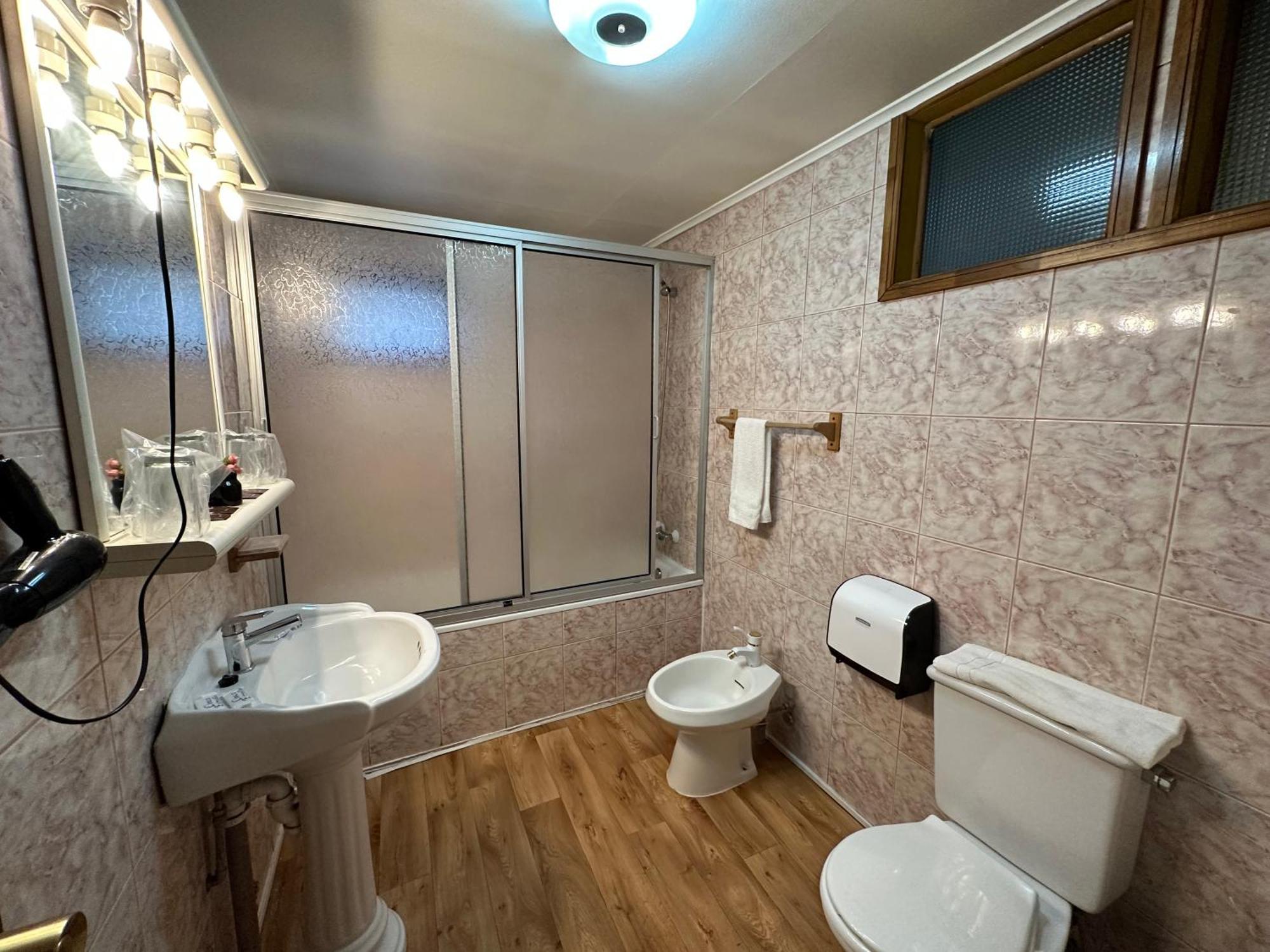 Hostal Cordillera Пунта-Аренас Номер фото
