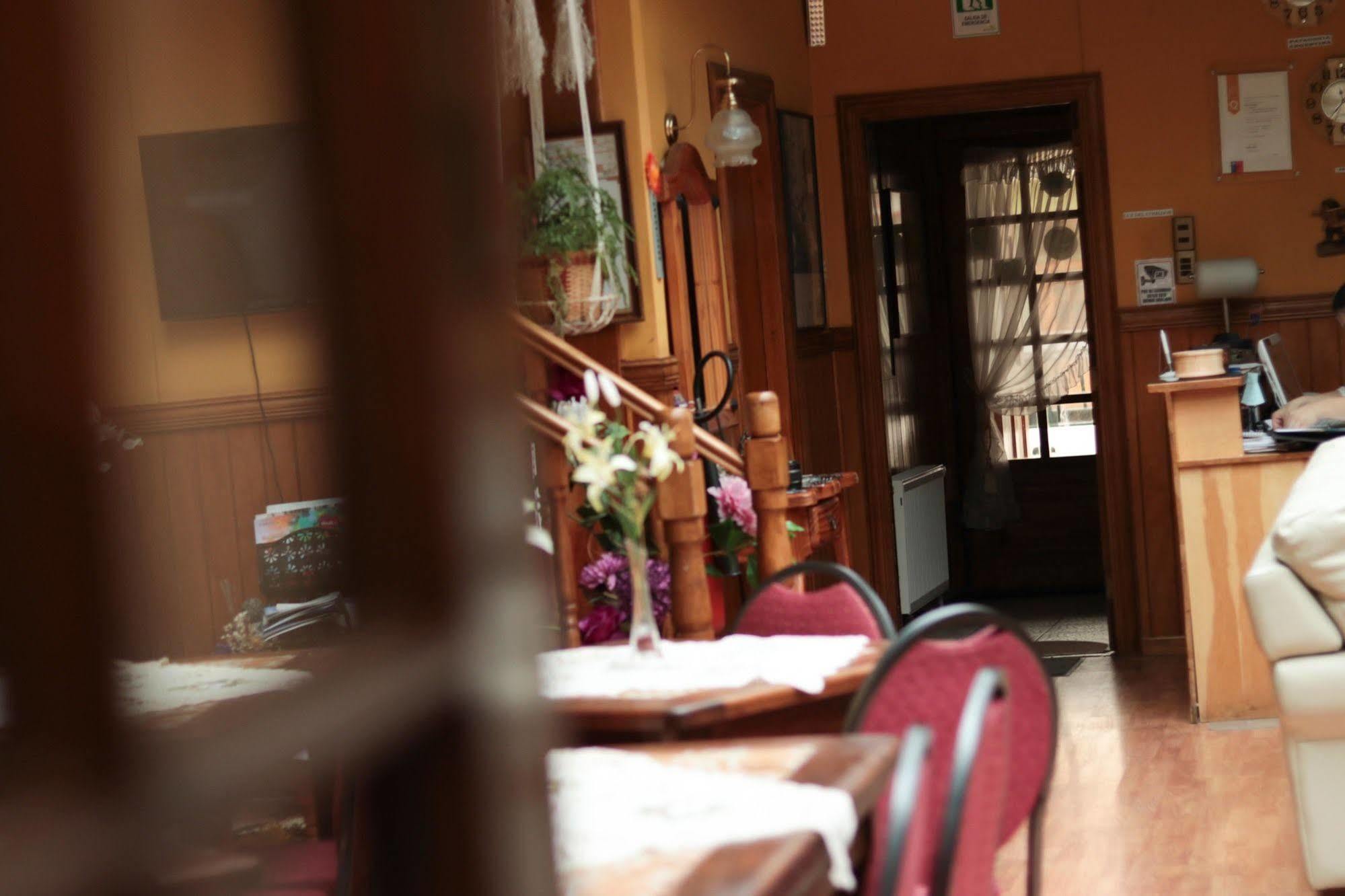 Hostal Cordillera Пунта-Аренас Екстер'єр фото